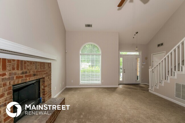 Foto del edificio - 117 Brookhaven Ln