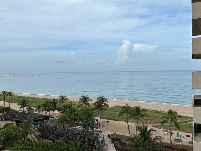 Building Photo - 4900 N Ocean Blvd