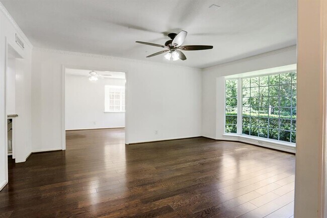 Foto del edificio - 13007 Tosca Ln