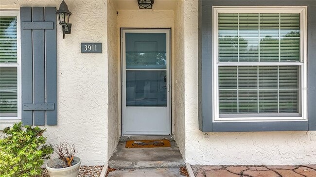 Building Photo - 3911 La Costa Ln