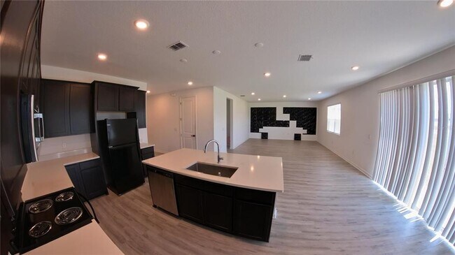Foto del edificio - 1209 Mattie Pointe Blvd