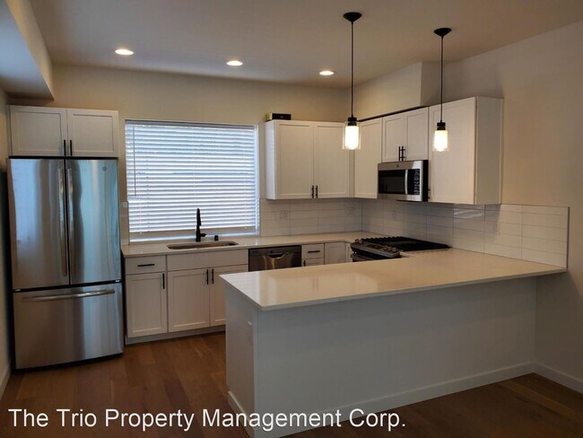 Foto del edificio - 3 br, 2.5 bath House - 5244C Brooklyn Ave NE