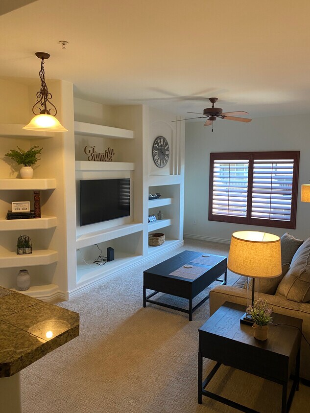 Foto principal - 5450 E Deer Valley Dr