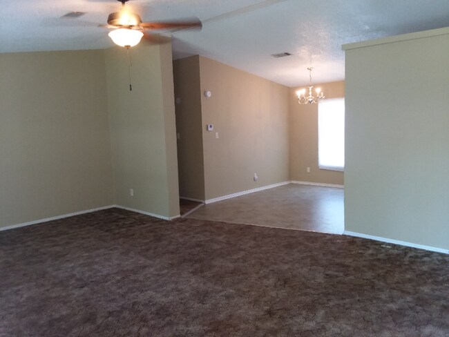 Foto del edificio - 12443 Farm to Market 968 W