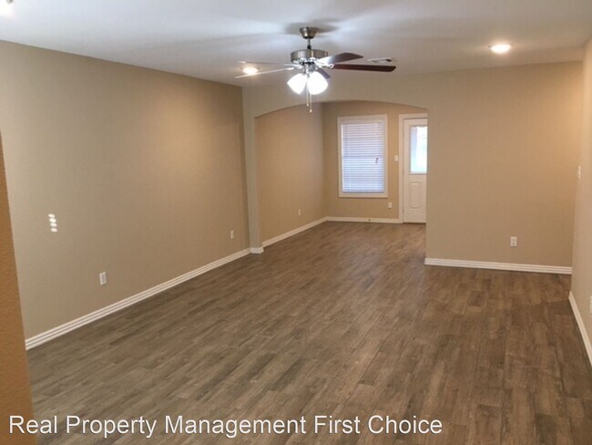 Foto del edificio - 3 br, 2.5 bath House - 6608 Leightyn Lane ...