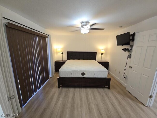 Foto del edificio - 4380 20th Ave NE