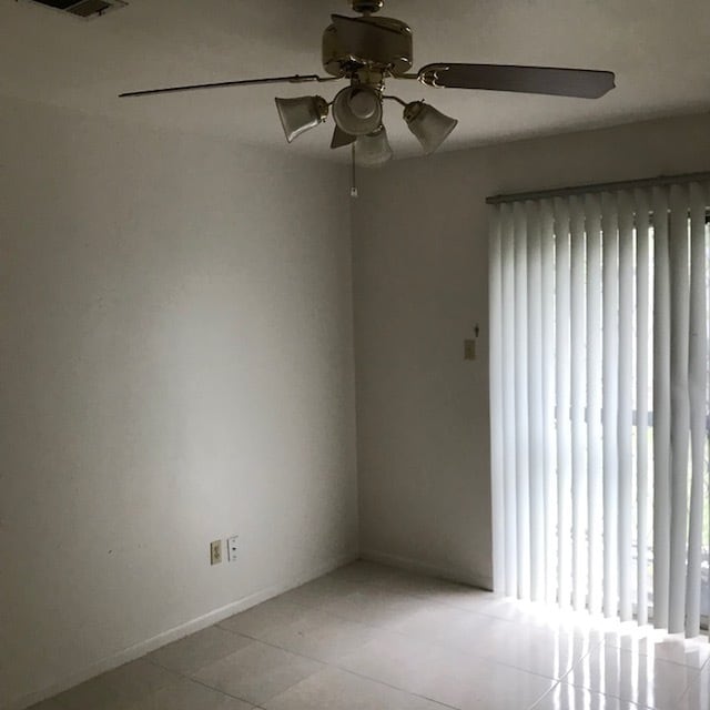 Dormitorio principal - 1202 Peach Spring Dr