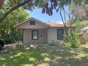 Building Photo - 5110 Evans Ave