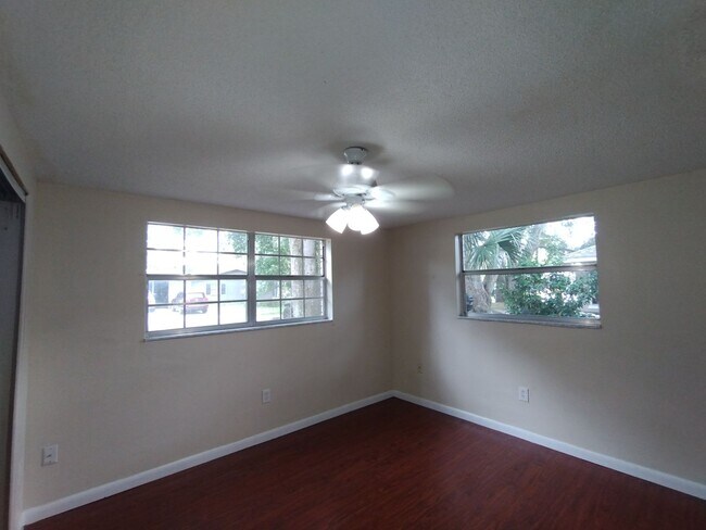Foto del edificio - Spacious 3 Bedroom, 2 Bathroom Home for Rent in New Port Richey!