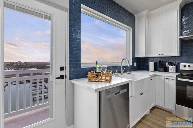 Foto del edificio - 111 W Sunny Isle Dr