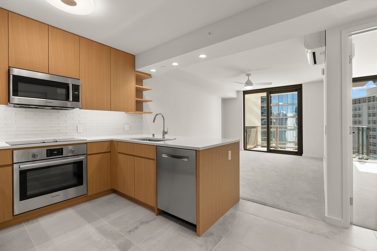 Foto principal - Brand New Condo/Sky Ala Moana/1BR, 1BA, 1P...