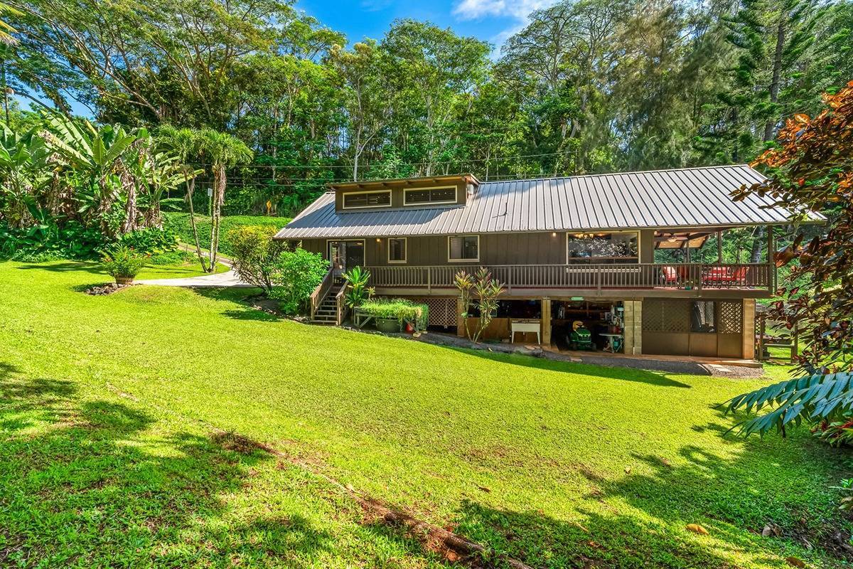 Foto principal - 3210 Wawae Rd