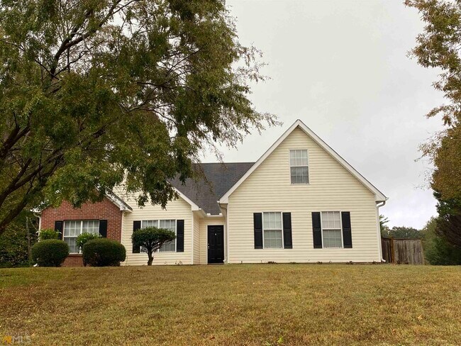 Building Photo - 4343 Grey Park Dr NE