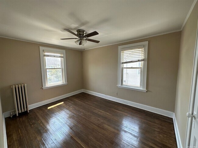 Building Photo - 93 Lehigh St