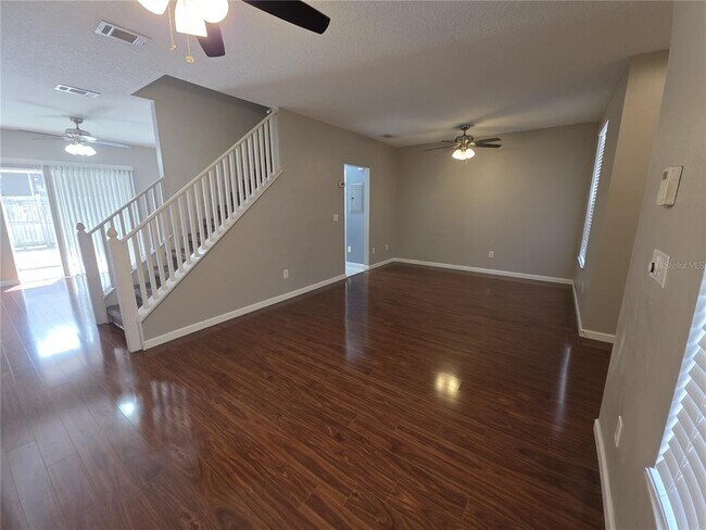 Foto del edificio - 30138 Barnaby Ln