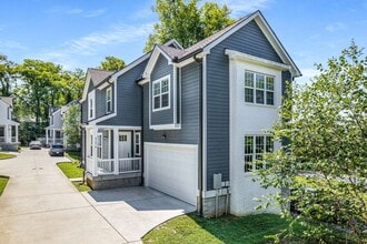 Building Photo - 6121 Neighborly Ave