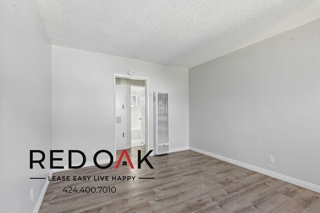 Foto del edificio - ~1 Month FREE~ Extraordinary One Bedroom w...