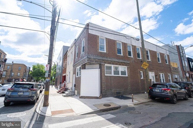 Building Photo - 2410 Wharton St
