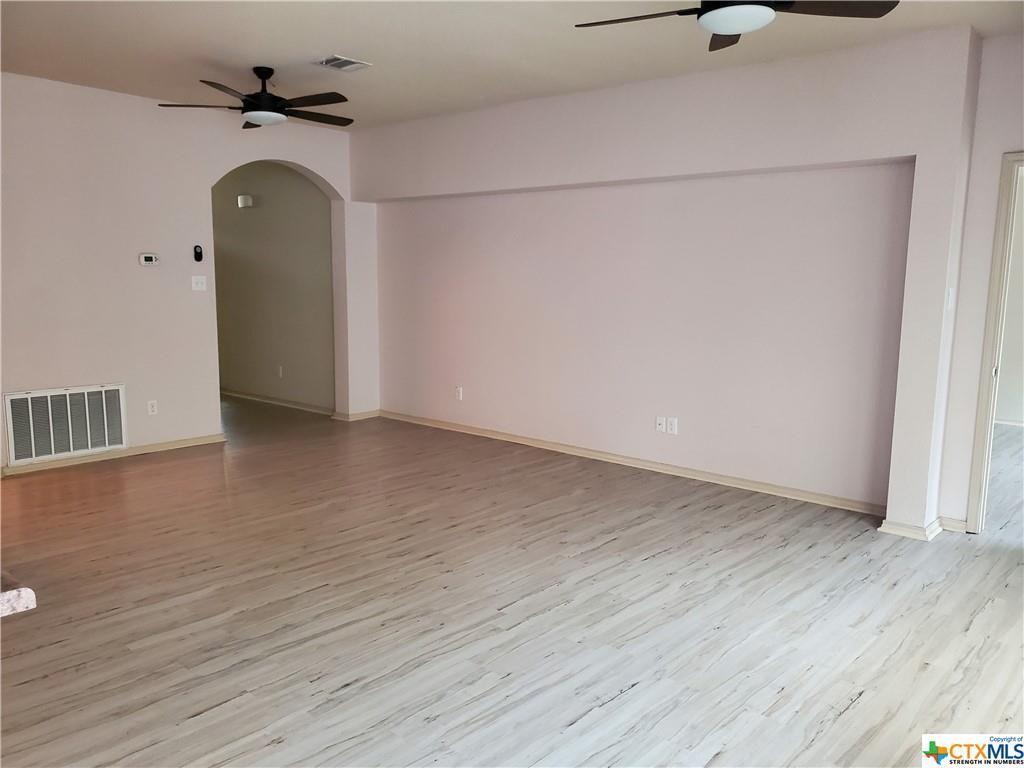 1553 Gateshead Dr, Seguin, TX 78155 House Rental in Seguin, TX