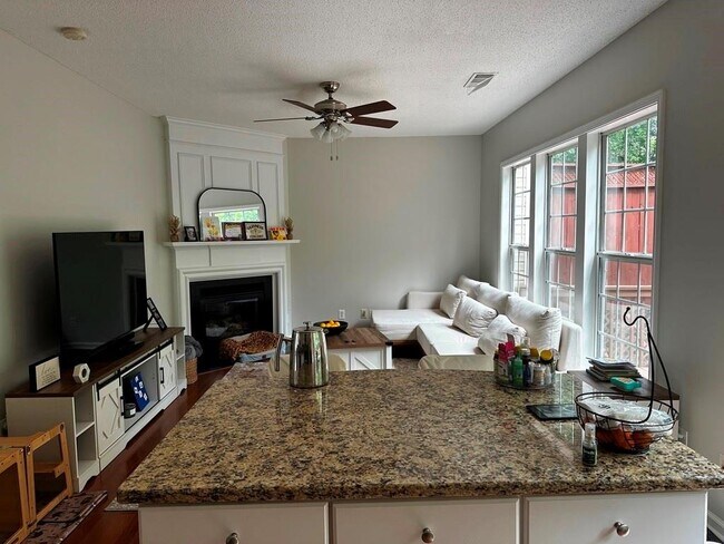 Building Photo - 6103 Falling Water Ct