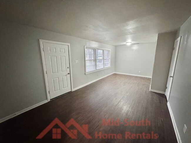 Building Photo - 1754 Danville Rd