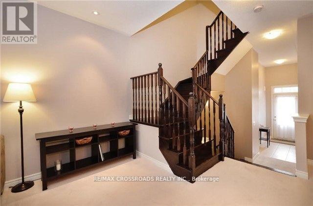 Building Photo - 158 Harvest Hills Blvd