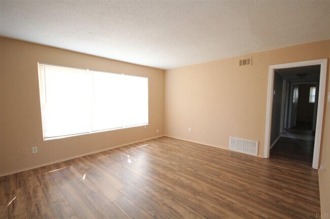 Building Photo - 4409 Florelle Way