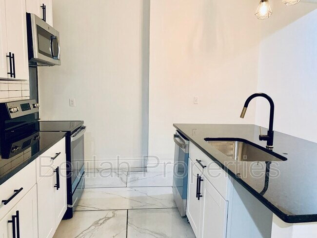 Foto del edificio - 1625 Carroll St