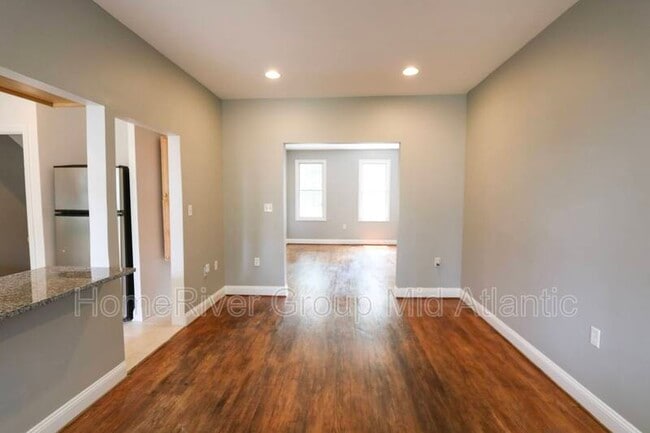 Foto del edificio - 817 Jefferson St NW