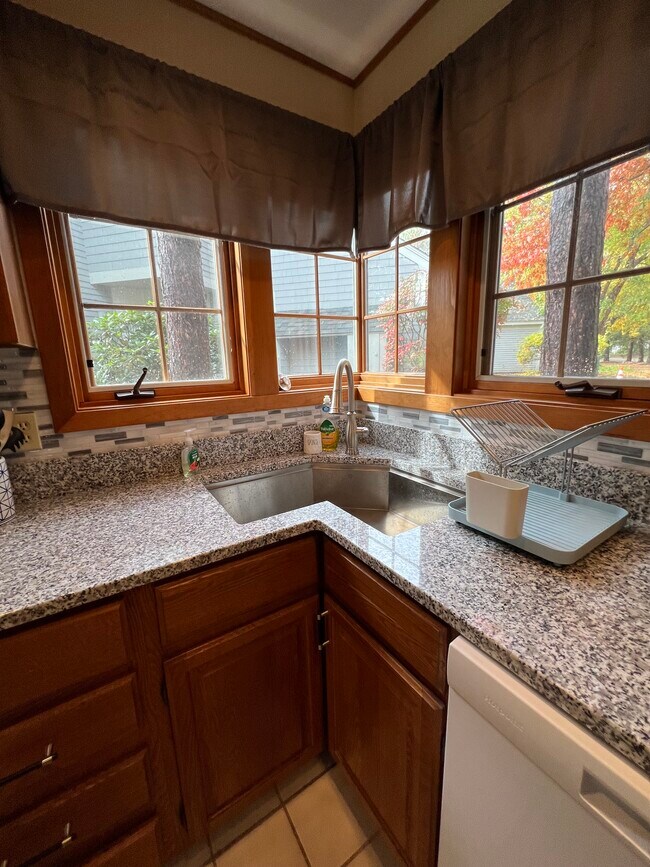 9 Mulligan Ct Unit 9, Laconia, NH 03246 Condo for Rent in Laconia, NH