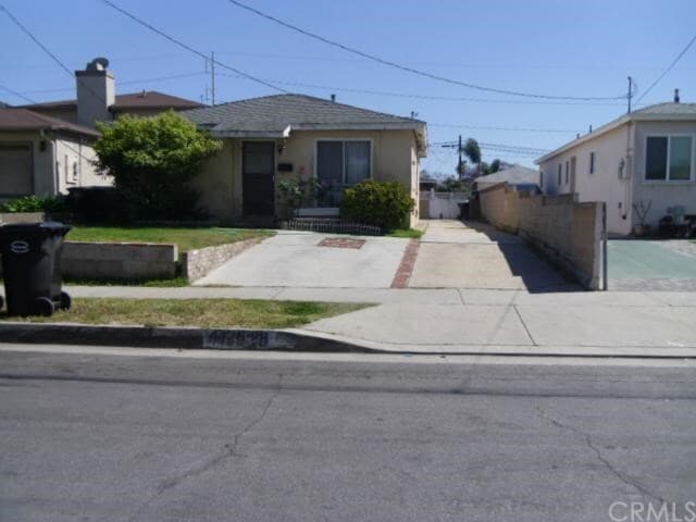 Building Photo - 4428 W 171st St