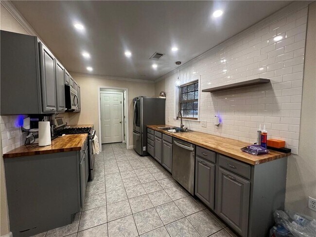 Foto del edificio - 57308 S Hardin Rd