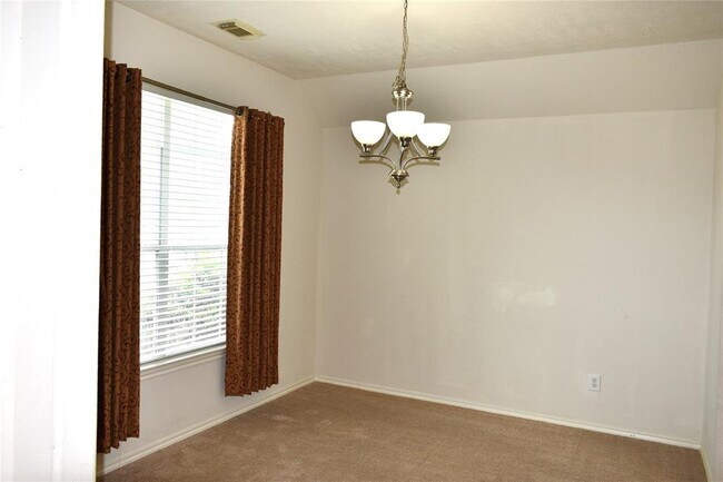 Foto del edificio - 18314 Manorcliff Ln