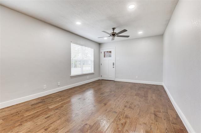 Foto del edificio - 5444 Gaston Ave