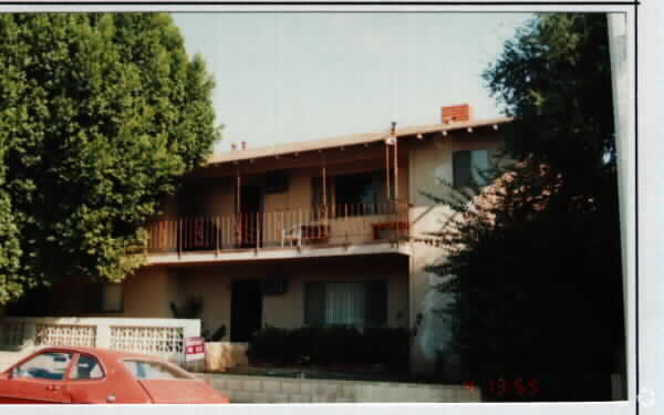 Foto del edificio - 338 N Vecino Dr