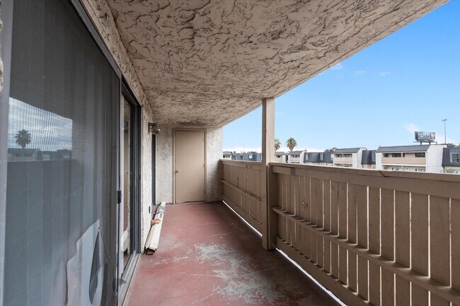 Foto del edificio - 8517 Hearth Dr