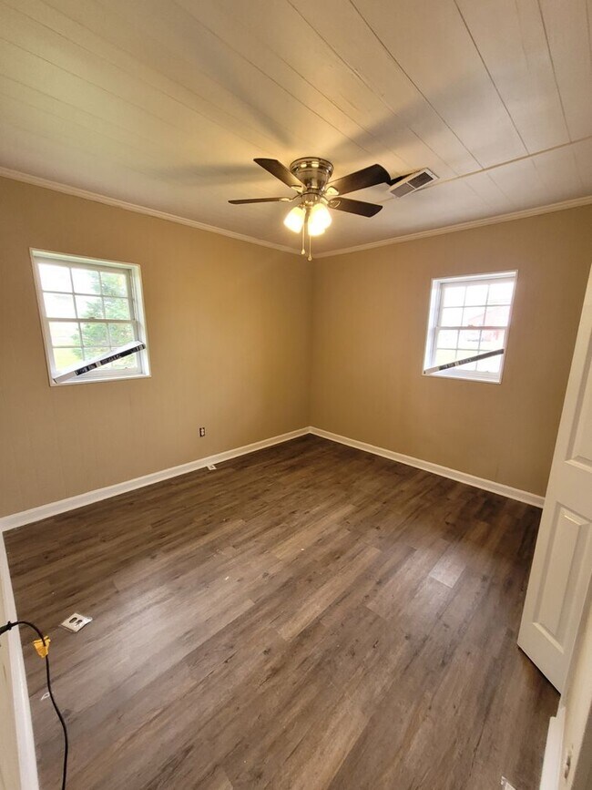 Foto del edificio - 70 GA-98