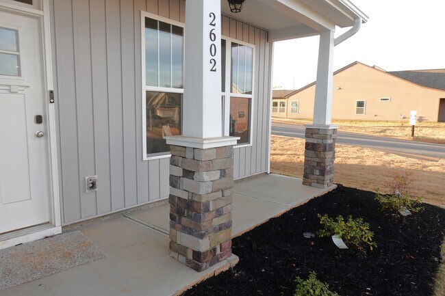Building Photo - 2602 Karkinnen Wy