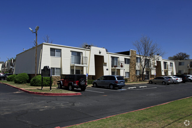 Building Photo - Woodside Village