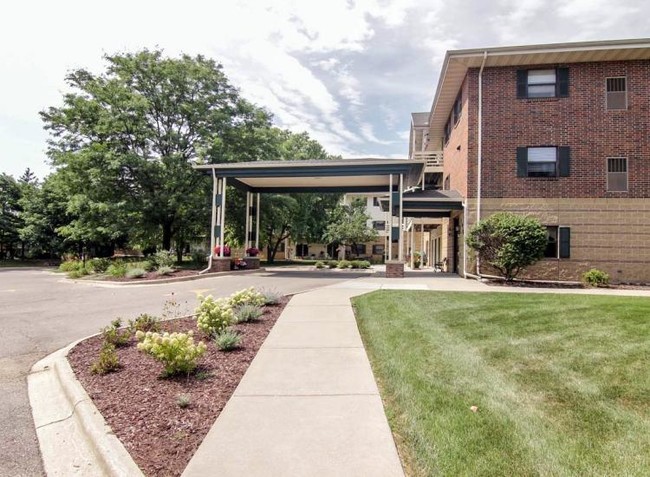 Building Photo - Greentree Glen Senior Apartments