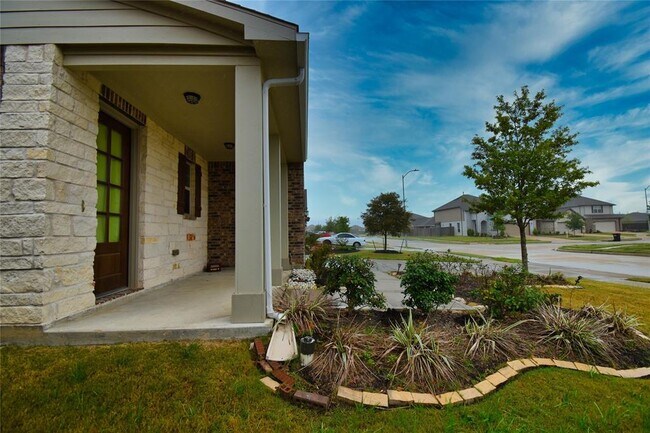 Foto del edificio - 10023 Lilac Croft Ln