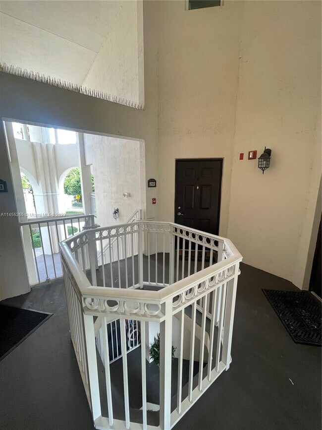Foto del edificio - 11401 NW 89th St