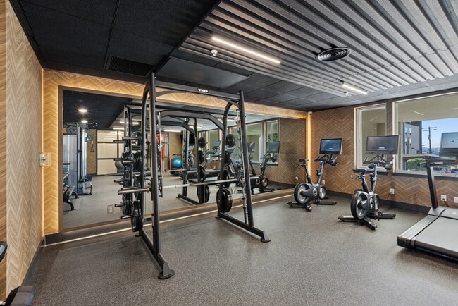 Building Photo - Wrenmoor LoHi