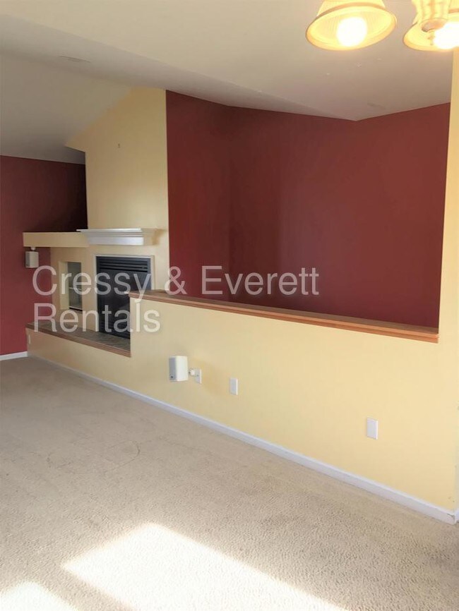 Foto del edificio - 11070 Golden Pheasant Dr