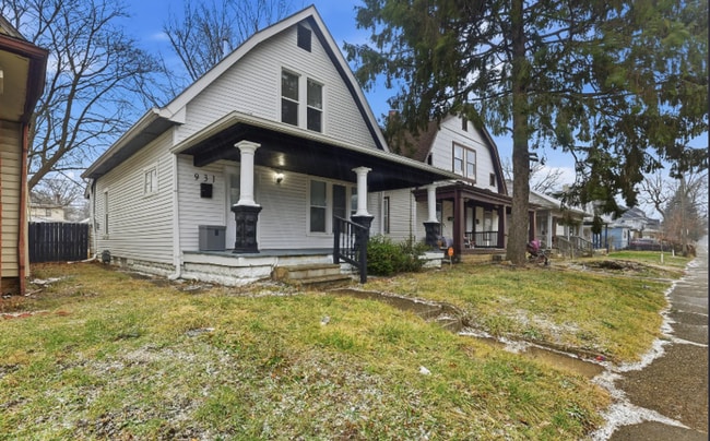 Building Photo - 931 N Oakland Ave
