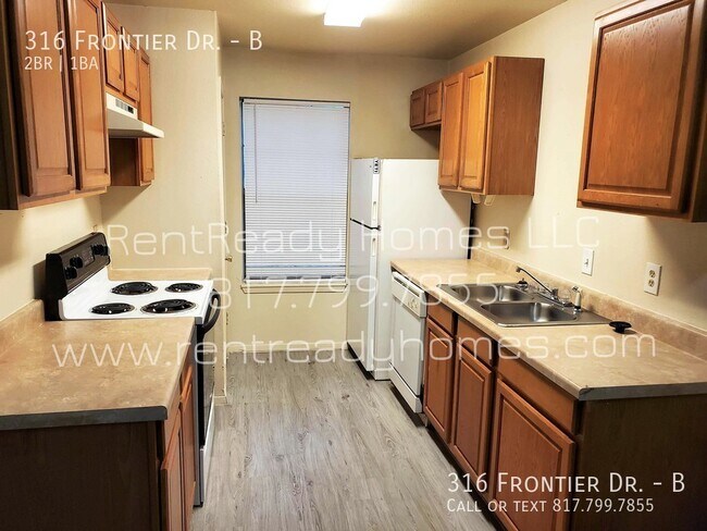 Building Photo - 316 Frontier Dr