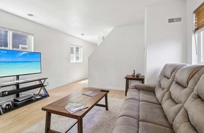Foto del edificio - 874 Pine St