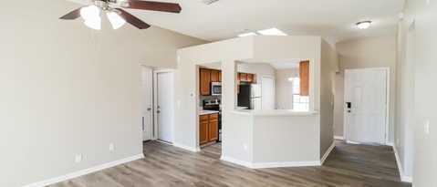 Foto del edificio - 542 Ashcroft Landing Dr