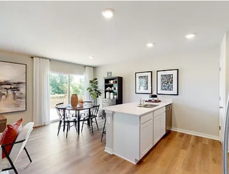 Building Photo - 3393 Dreusicke Dr