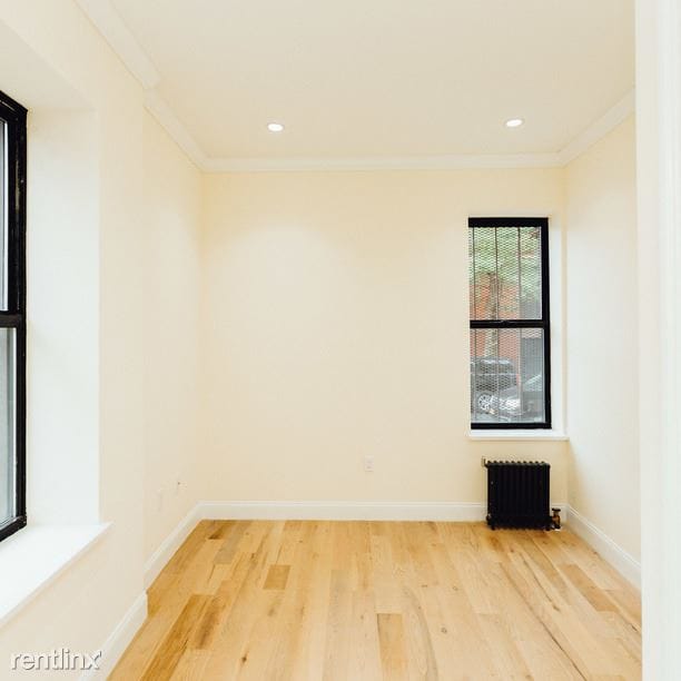 Building Photo - 946 Bushwick Ave